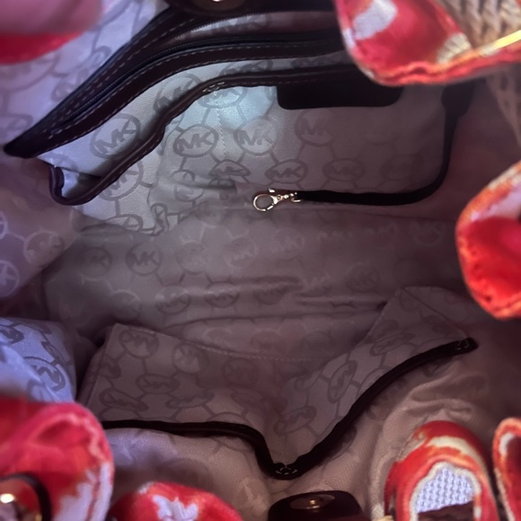 MICHAEL KORS boho tie dye bag! NWOT - Picture 4 of 6